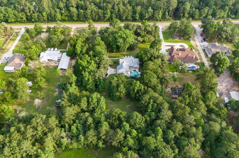 4318 Honea Egypt Rd, Montgomery TX 77316-9483 exterior