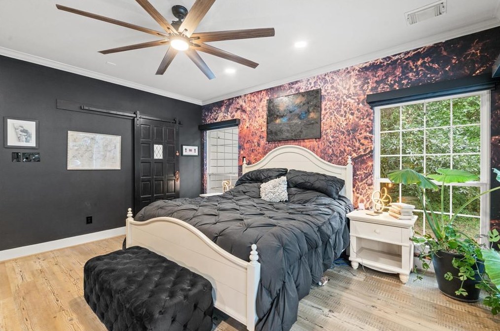 4318 Honea Egypt Rd, Montgomery TX 77316-9483 exterior