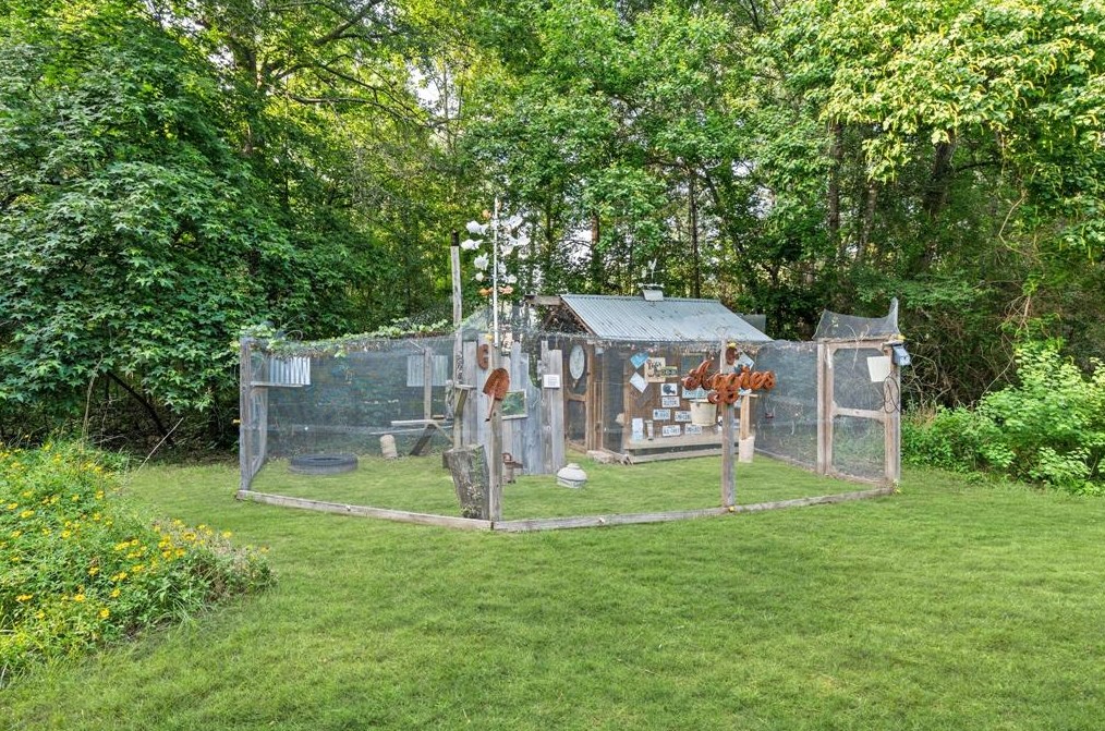 4318 Honea Egypt Rd, Montgomery TX 77316-9483 exterior