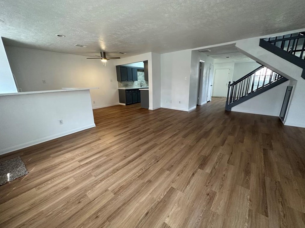 11519 Sabo Rd, Houston, TX 77089-2526