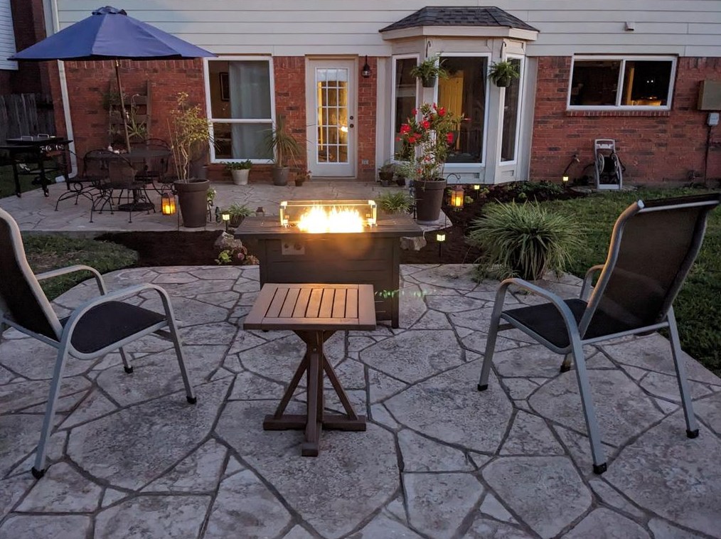 2406 Cannons Hall Ct, Richmond TX exterior