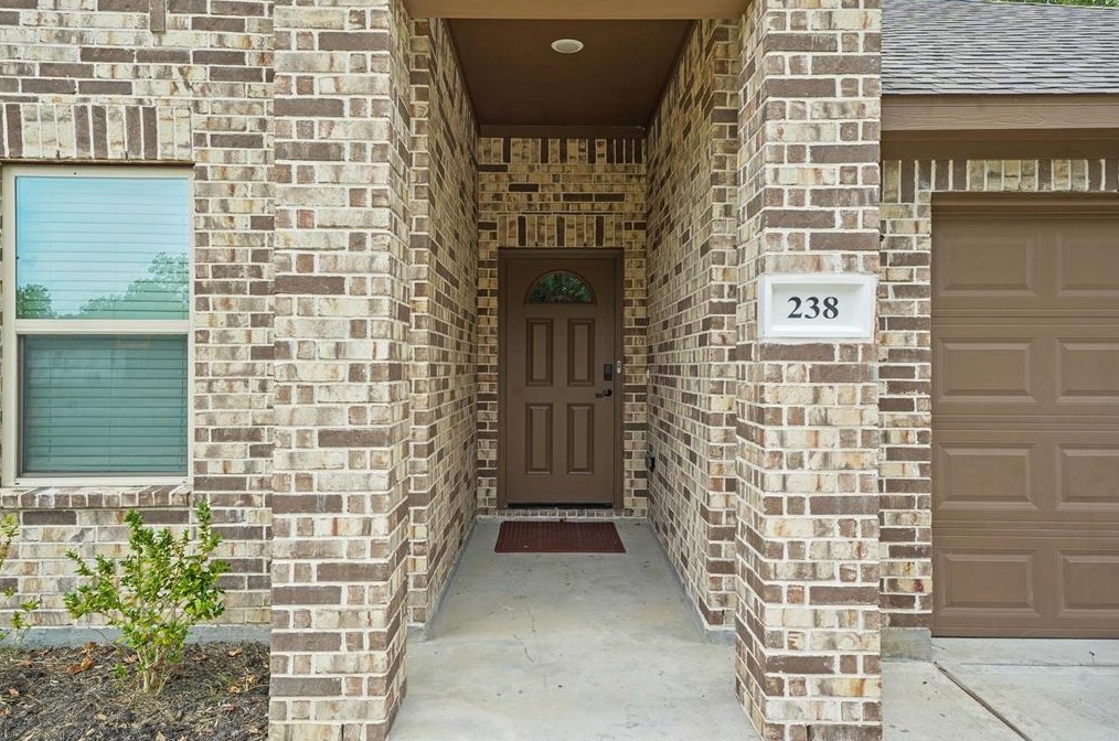 238 S Carroll St, Morgans Point, TX 77571