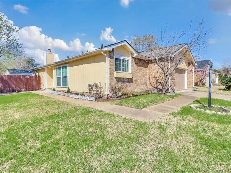 3510 Meadway Dr, Houston, TX 77082