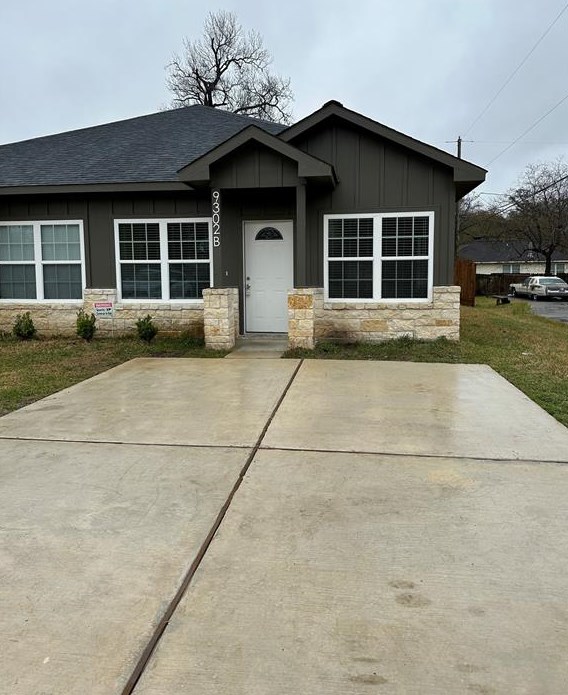 9302 Bean St #b, Houston, TX 77028