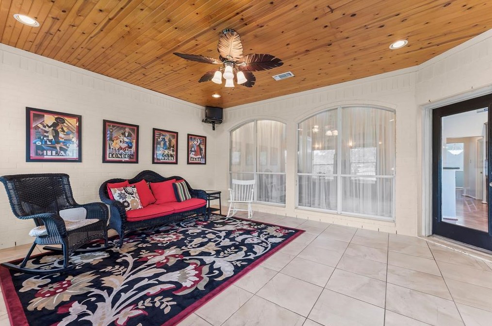 5915 Pinelake Xing Dr, Spring TX 77379-2531 exterior