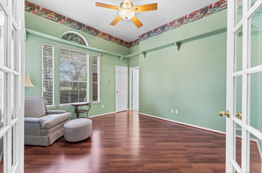 5915 Pinelake Xing Dr, Spring TX 77379-2531 exterior