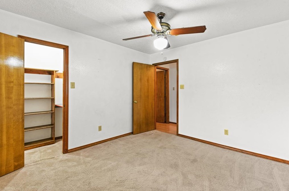 6835 Middlefield Dr, Pasadena TX 77505-5513 exterior