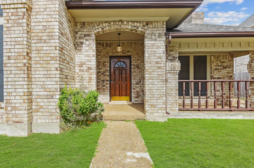 6835 Middlefield Dr, Pasadena TX  77505-5513 exterior