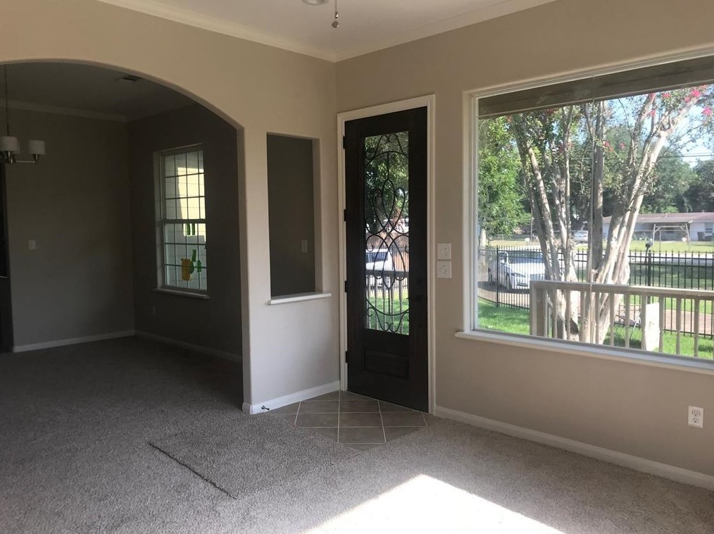 7550 Almeda Genoa Rd, Houston, TX 77075