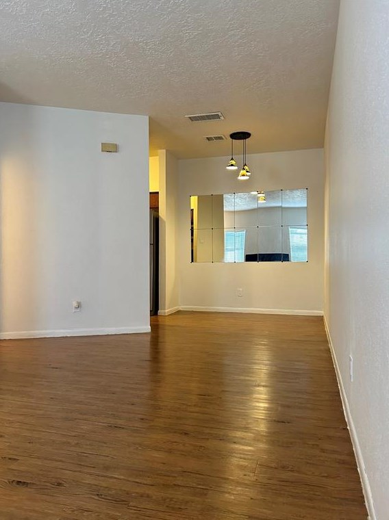 2021 Spenwick Dr #315, Houston, TX 77055