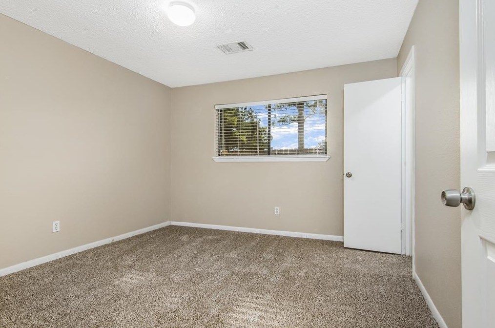 10630 Sageberry Dr, Houston TX  77089-2102 exterior