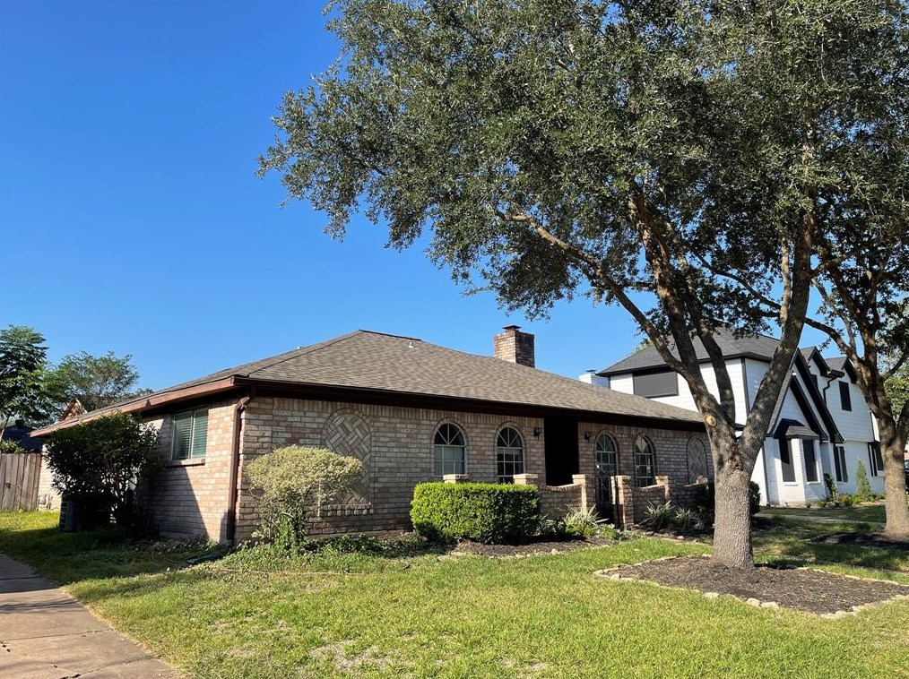 6902 La Puente Dr, Houston, TX 77083