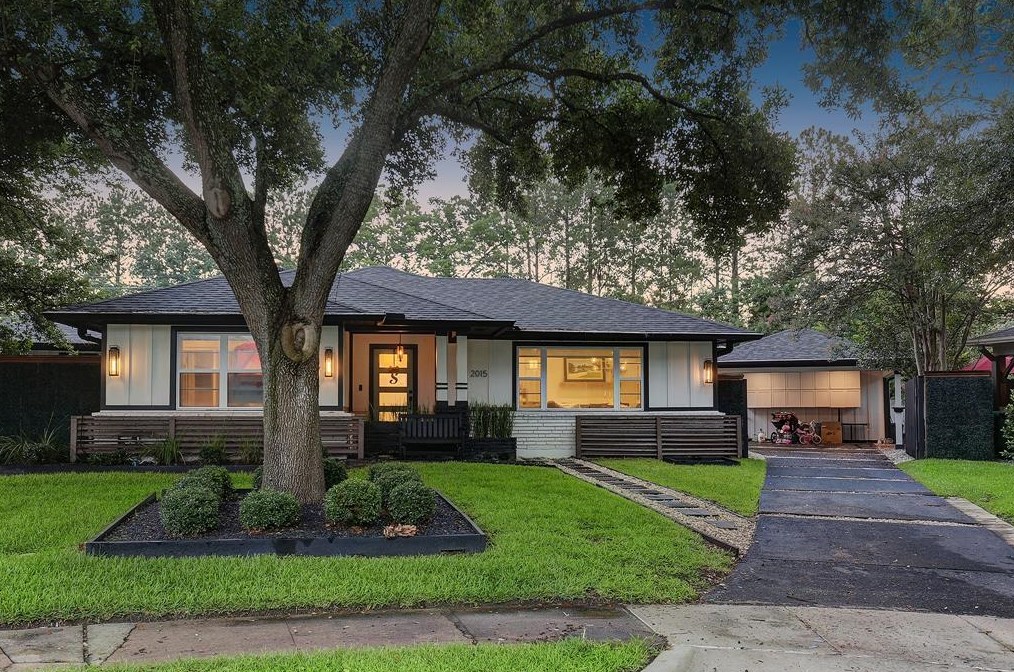 2015 Croydon Ct, Houston, TX 77008-6302