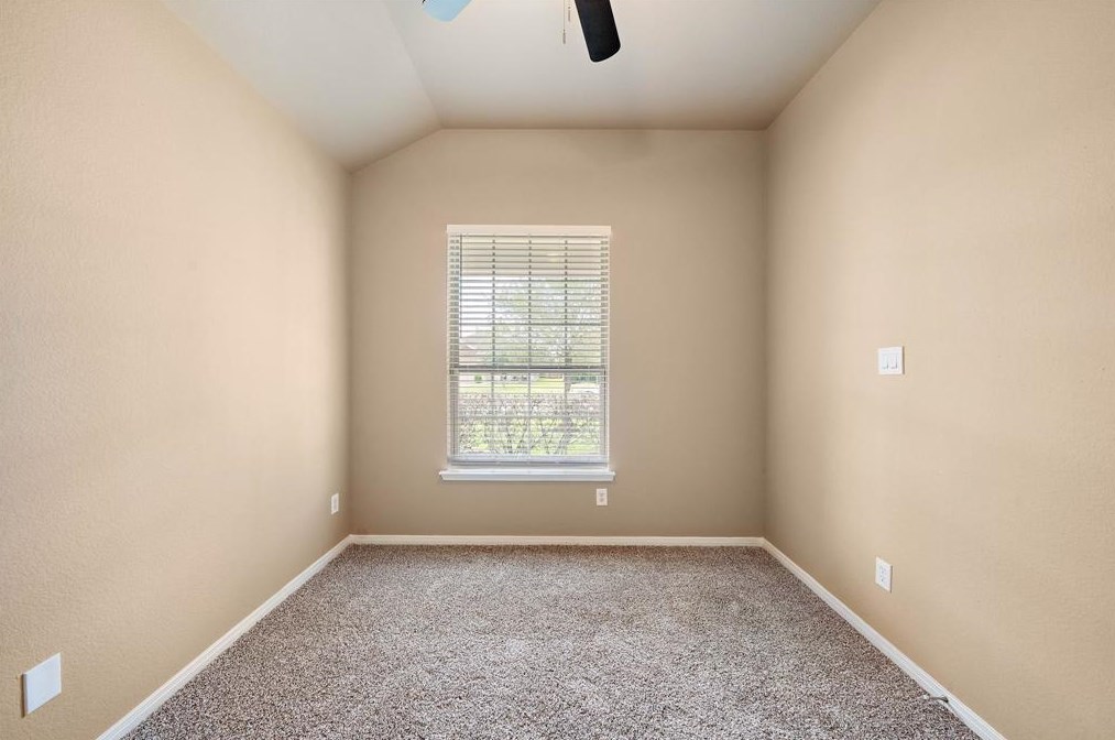 15611 Granite Mountain Trl, Houston, TX 77049-1694