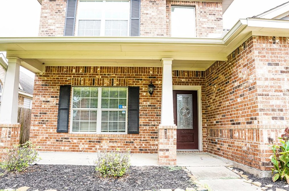 20710 Sapphire Lake Rd, Richmond, TX 77407