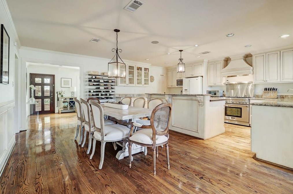 6318 Wynnwood Ln, Houston TX 77008-3244 exterior