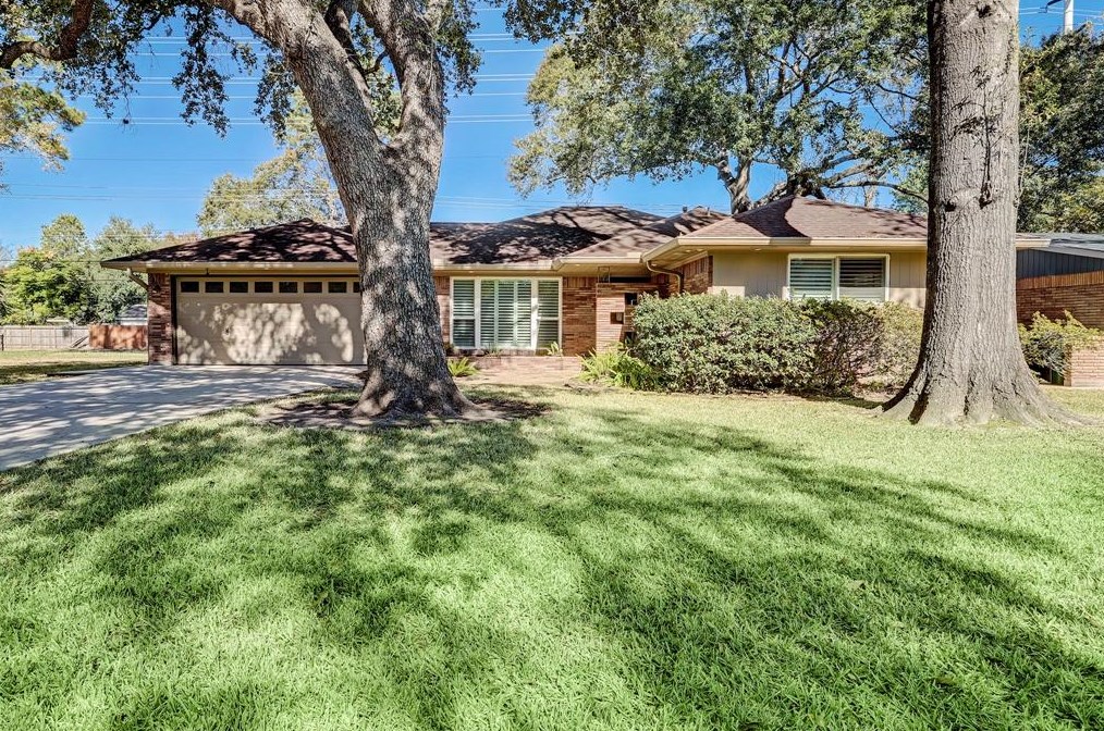 6318 Wynnwood Ln, Houston TX 77008-3244 exterior