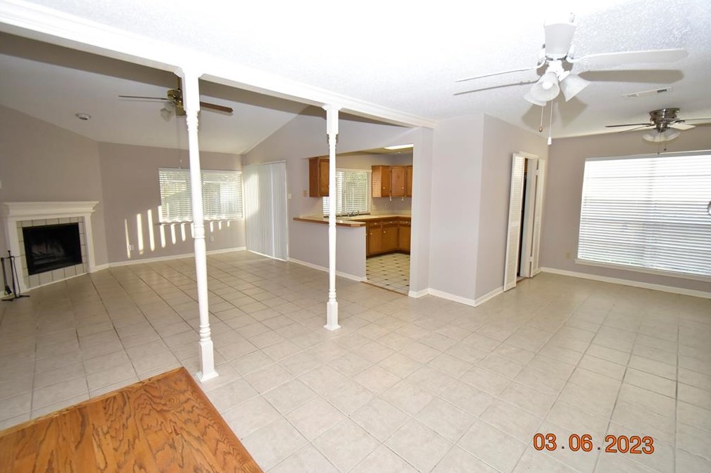 718 Ramada Dr, Houston, TX 77062