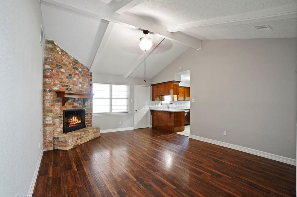 124 White Cedar St, Houston, TX 77015-1419