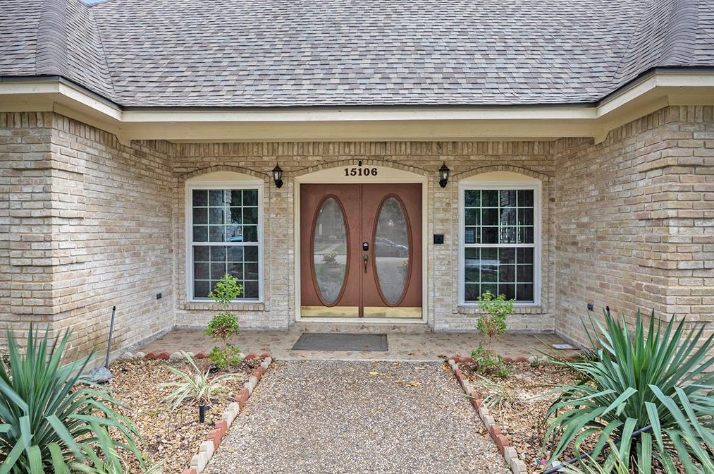 15106 Dawnbrook Dr, Houston, TX 77068