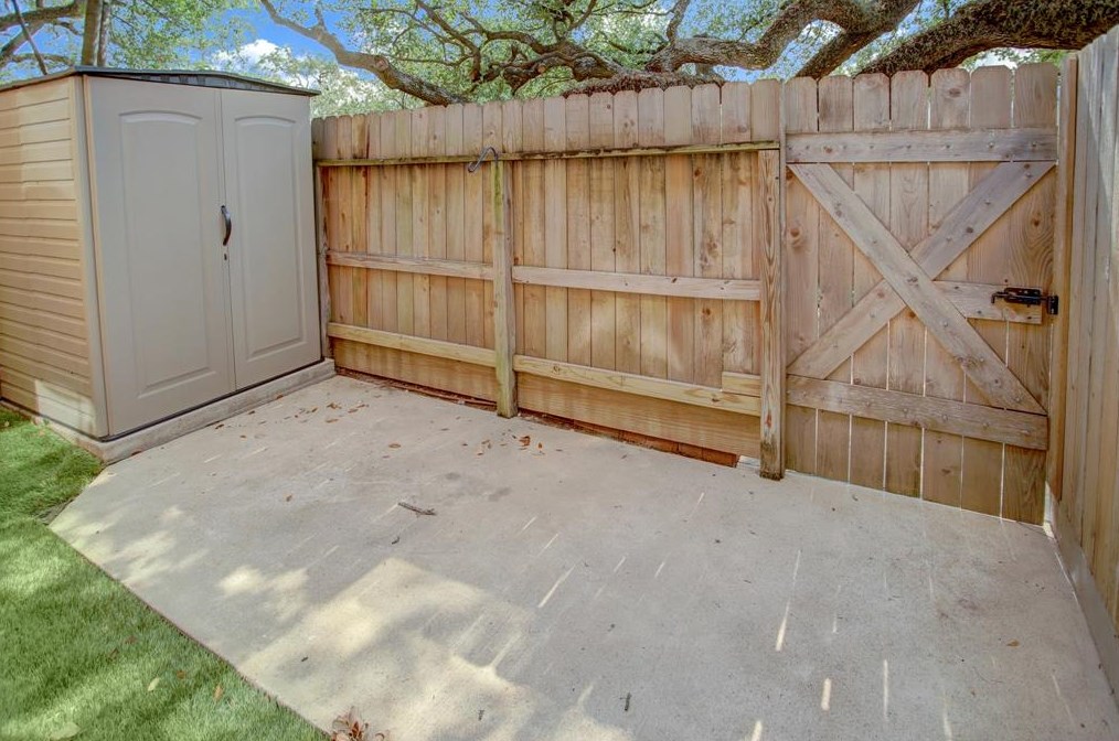 1601 S Shepherd Dr #56, Houston, TX 77019