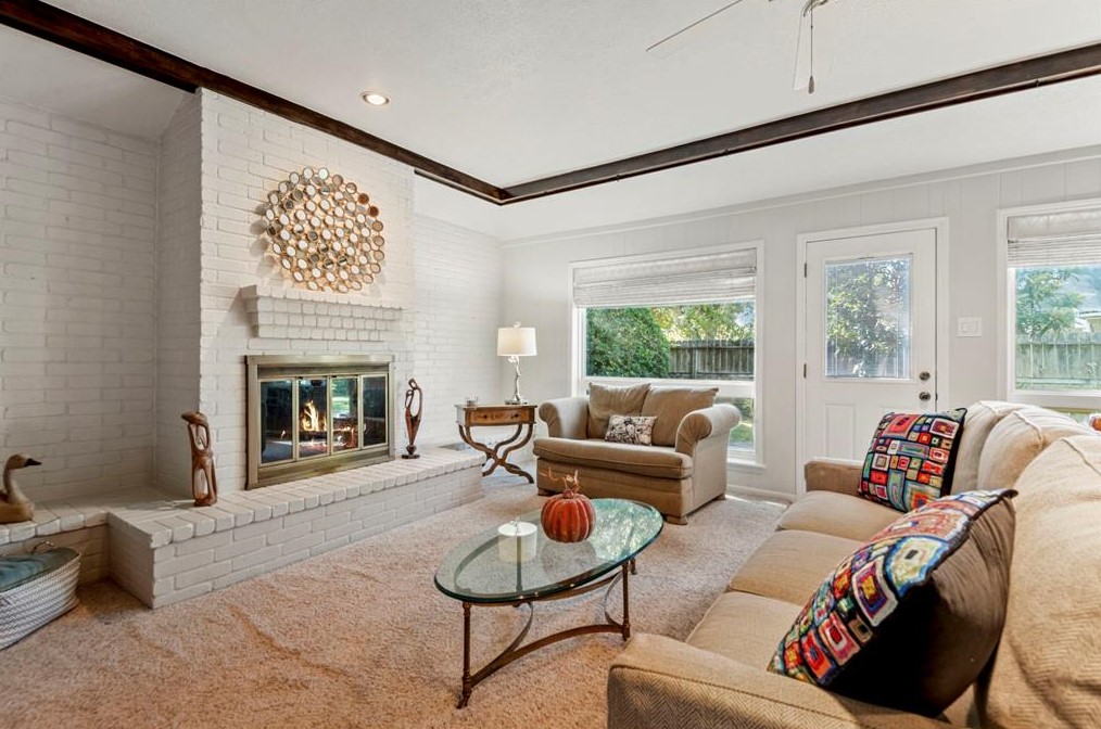 14203 Ella Lee Ln, Houston TX  77019-6310 exterior