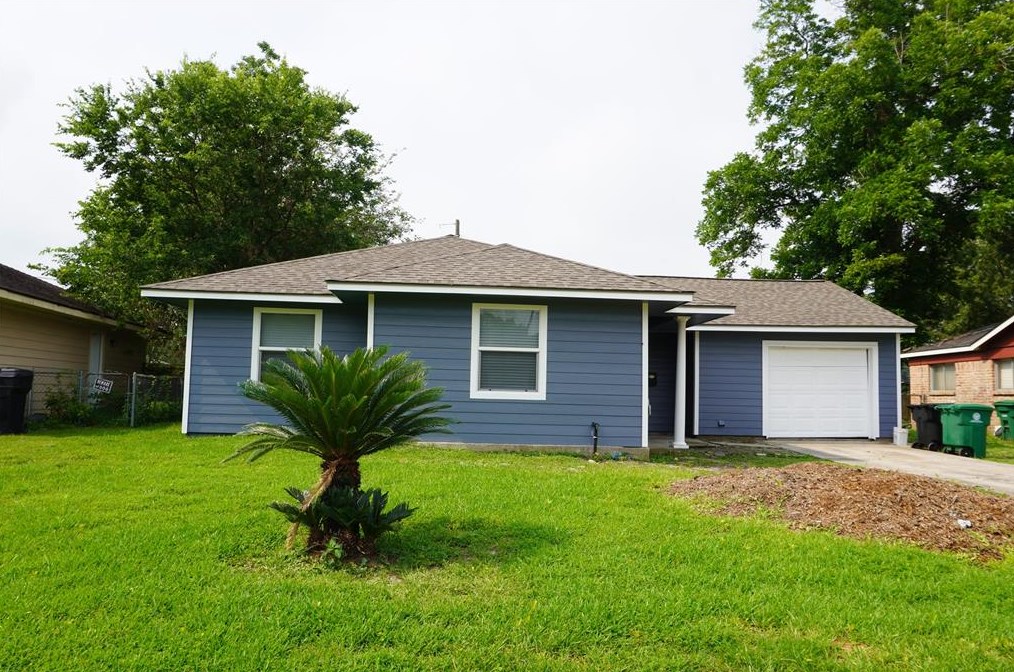 9606 Caffrey St, Houston TX  77075-4009 exterior