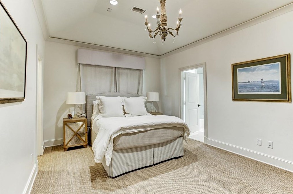 6147 Willers Way, Houston TX  77057-2805 exterior