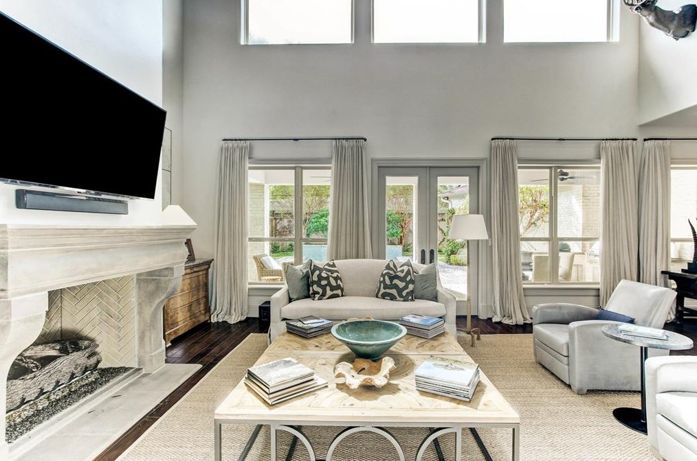 6147 Willers Way, Houston TX  77057-2805 exterior