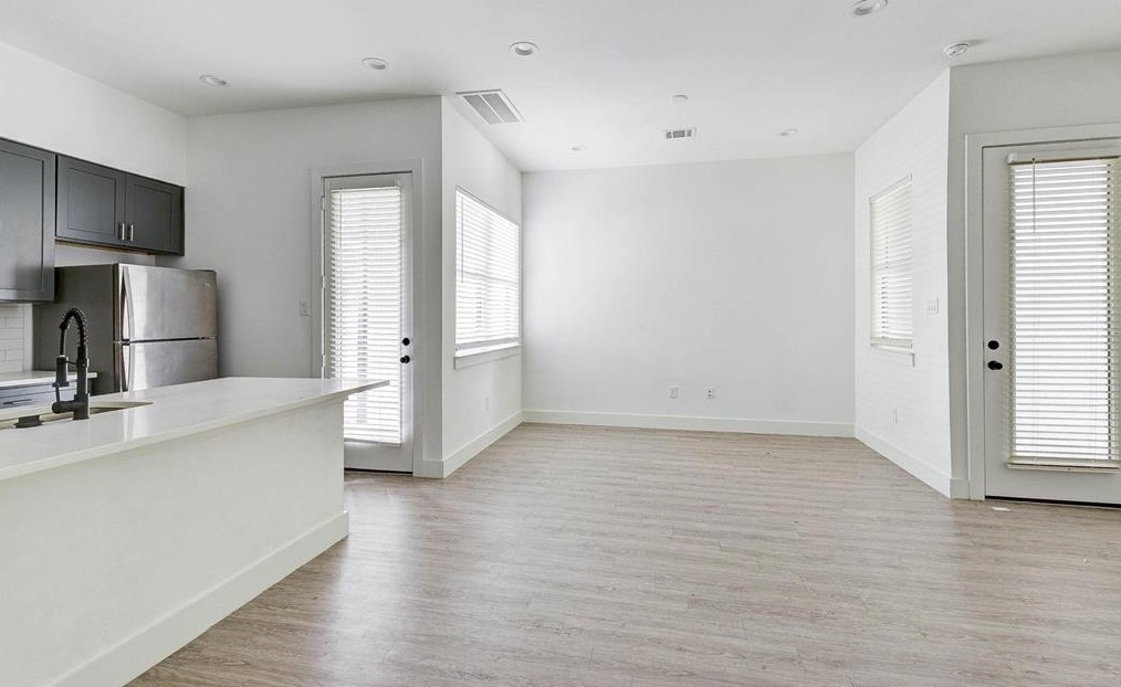 2611 Judiway St, Houston TX  77018-5842 exterior