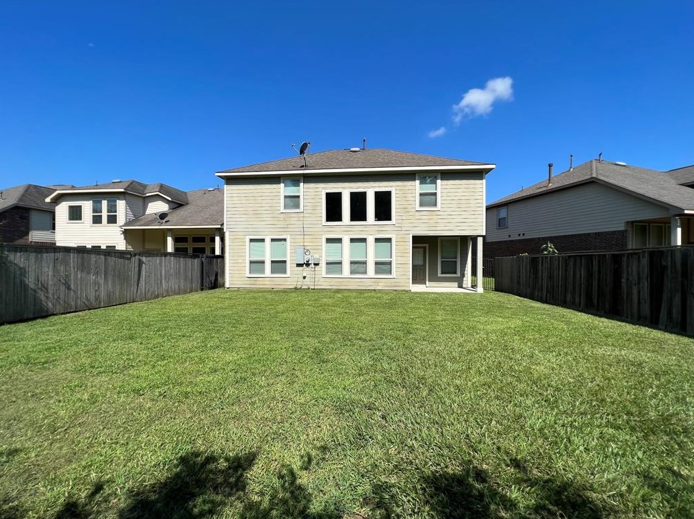 11 Sagamore Ridge Pl, Spring TX  77389-4957 exterior