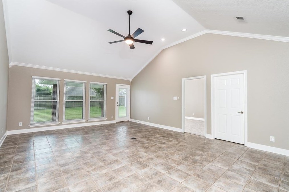 11807 Old Spanish Trl, Santa Fe TX  77510-6642 exterior