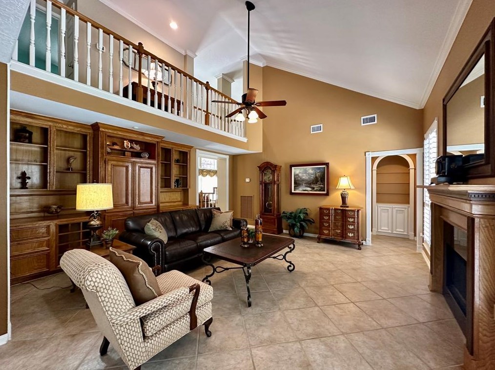5614 Whisper Rdg Dr, Sugar Land TX  77479-5705 exterior