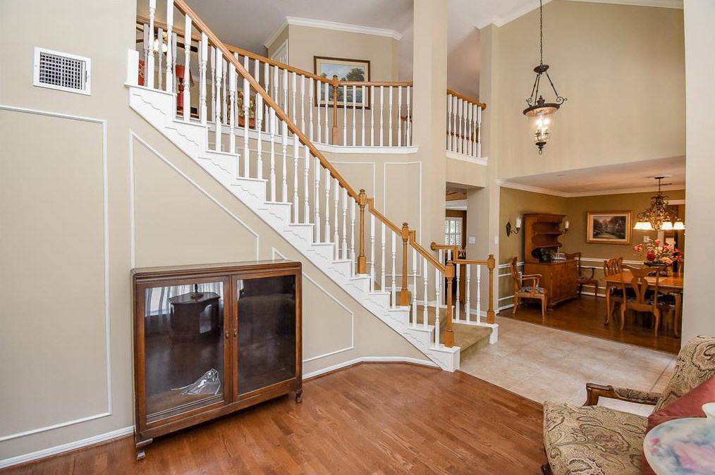 5614 Whisper Rdg Dr, Sugar Land TX  77479-5705 exterior