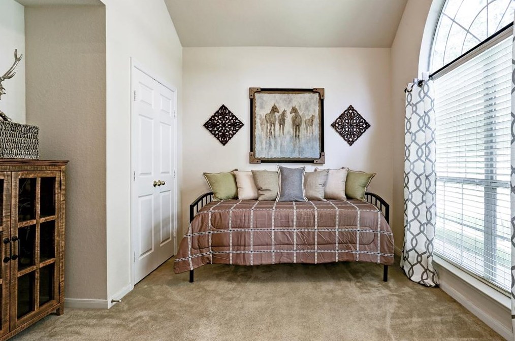 24 Greenhill Terrace Pl, Spring TX  77382-1612 exterior