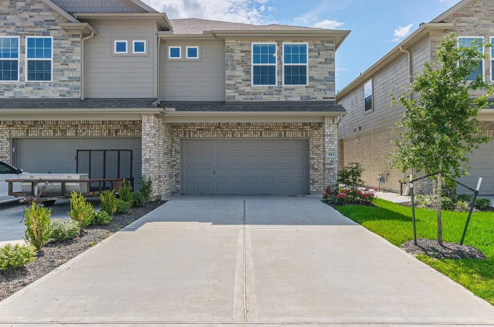 523 N 6th St, Morgans Point, TX 77571