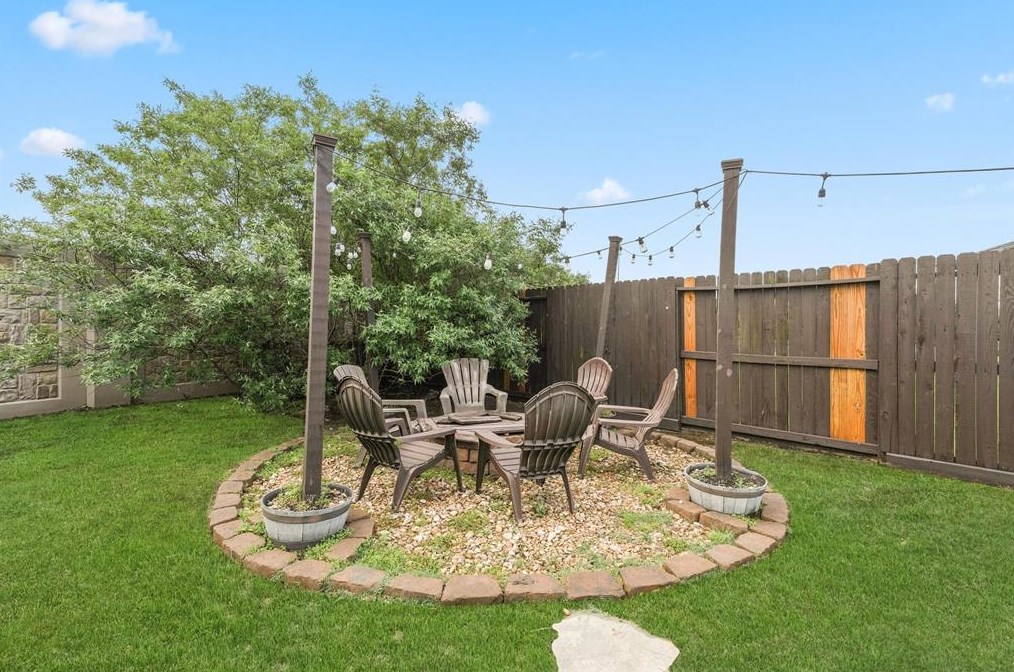 5431 Little Creek Ct, Fulshear TX 77441-1490 exterior