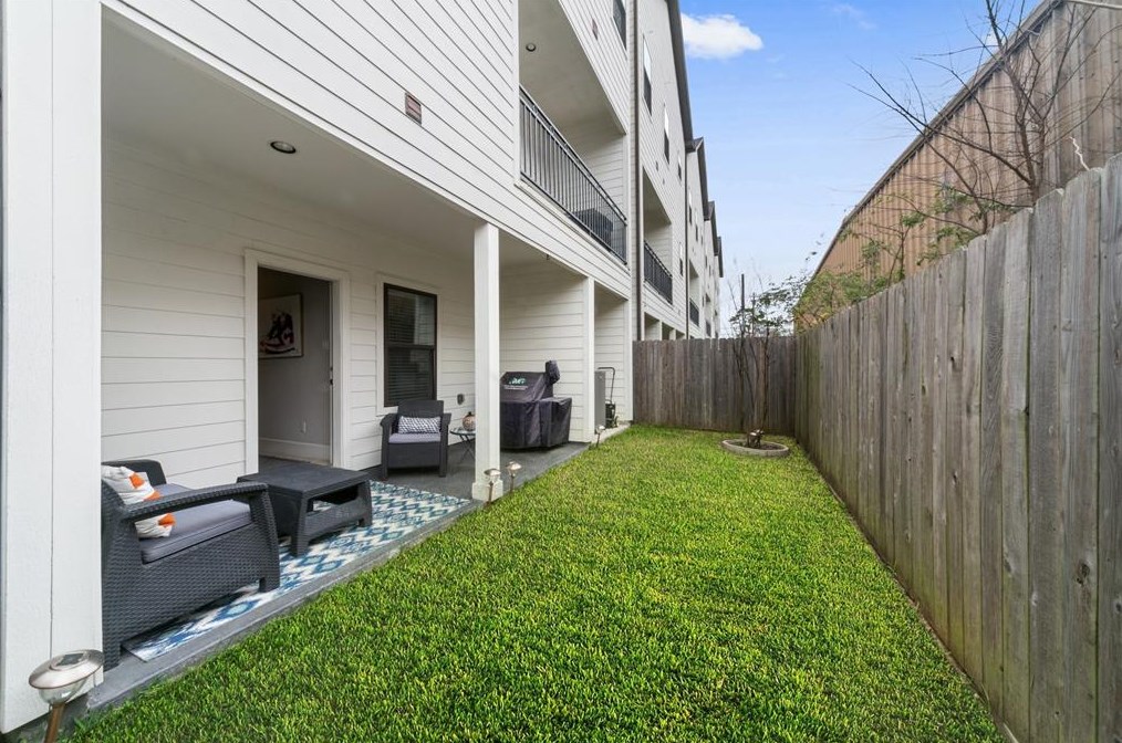 831 Wakefield Dr #a, Houston, TX 77018