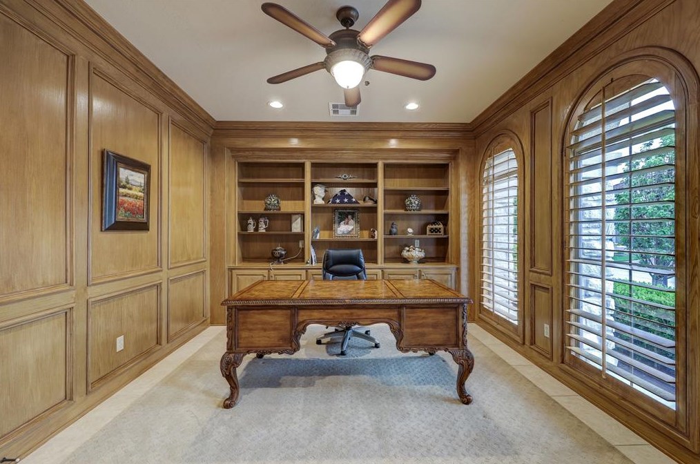 15618 Azalea Shr Dr, Houston TX  exterior