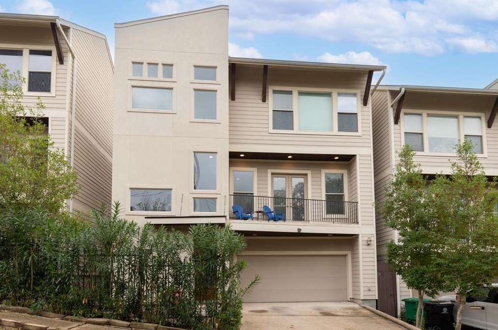318 Patterson St, Houston, TX 77007-7316