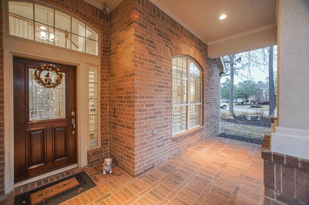 2 Honor Oaks Ct, Spring, TX 77382-2092