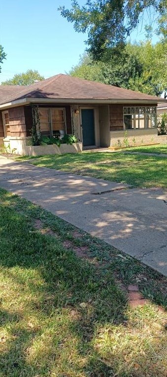 4022 Portsmouth Ave, Houston, TX 77027