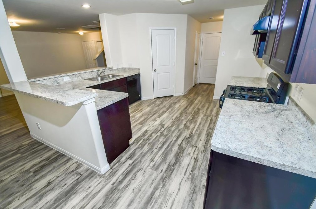 5843 Long Arbor Ln, Katy TX  77449 exterior