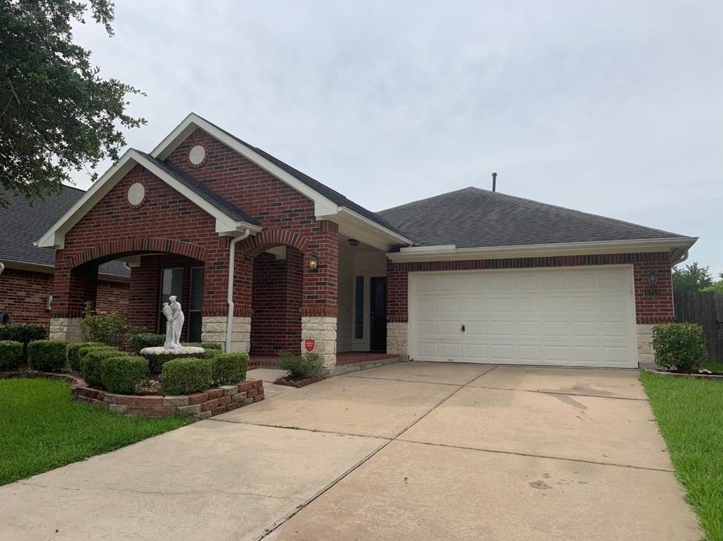 6718 Green Sage Dr, Houston, TX 77064