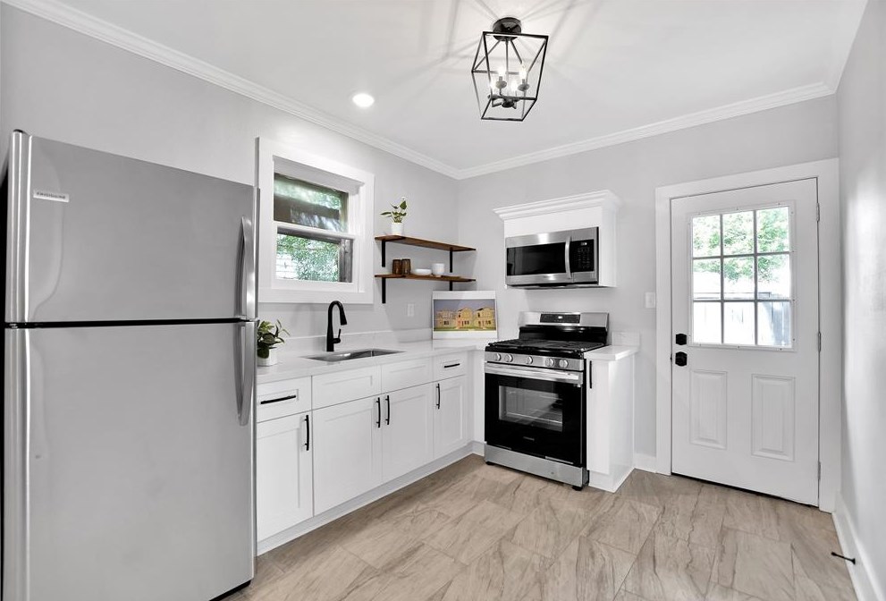 1606 Avenue L #1, Galveston, TX 77550