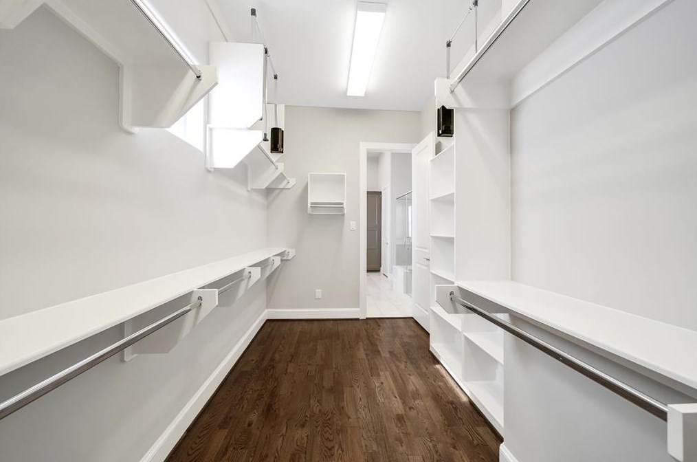 225 27 St, Houston TX  77008-2201 exterior