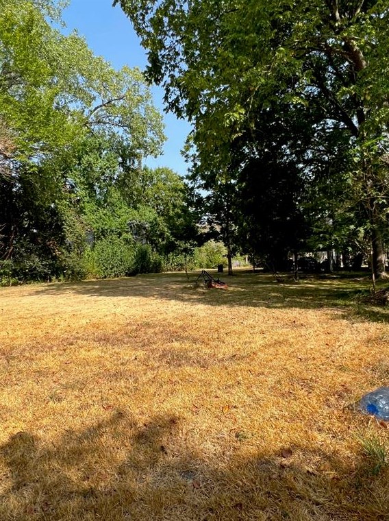 142 Rockleigh Pl, Houston TX  77017-2515 exterior