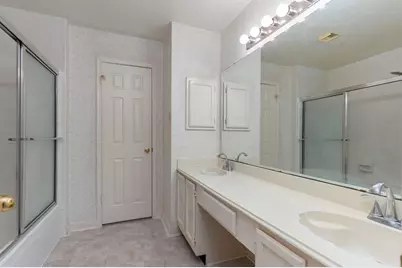 2027 Richland Ct Court, Sugar Land, TX 77478 - Photo 38