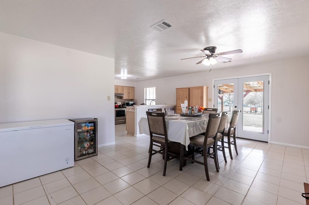 7695 Planters Loop, Bryan TX  77808-2418 exterior