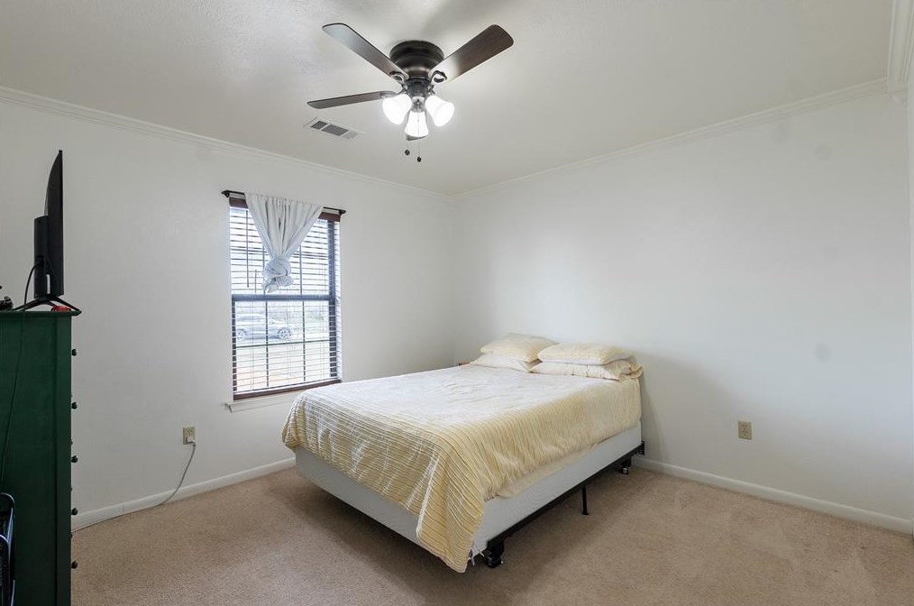 7695 Planters Loop, Bryan TX  77808-2418 exterior